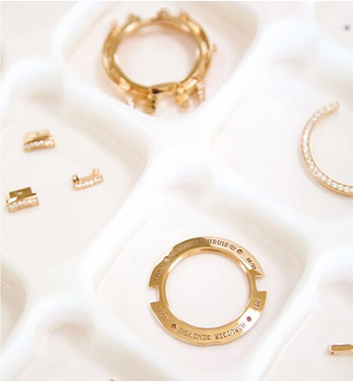 零件清洗完毕后将机芯装入表壳并进行检测-伯爵售后维修服务中心