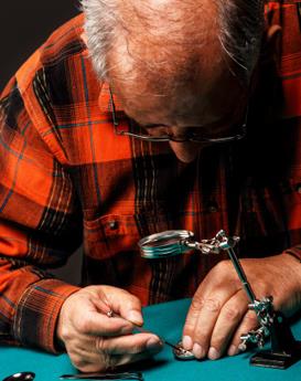 查尔斯·温宁格-广州伯爵维修中心制表师