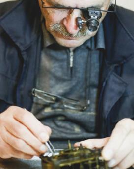 卡尔·莫尔登-深圳伯爵维修中心制表师