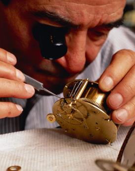 拉里·埃卢-南京伯爵维修中心制表师