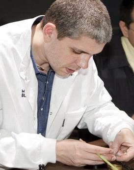 约翰·维尔逊-大同伯爵维修中心制表师