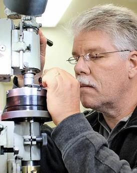 菲利普·奥特加-上海伯爵维修中心制表师