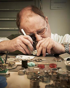 弗雷德·里克-广州伯爵维修中心制表师